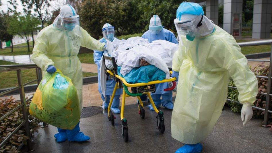 Los casos no bajan: 17.096 contagios y 421 muertos por covid en las últimas 24 horas