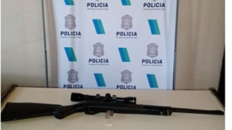 Un hombre lesionó a otro con un cuchillo