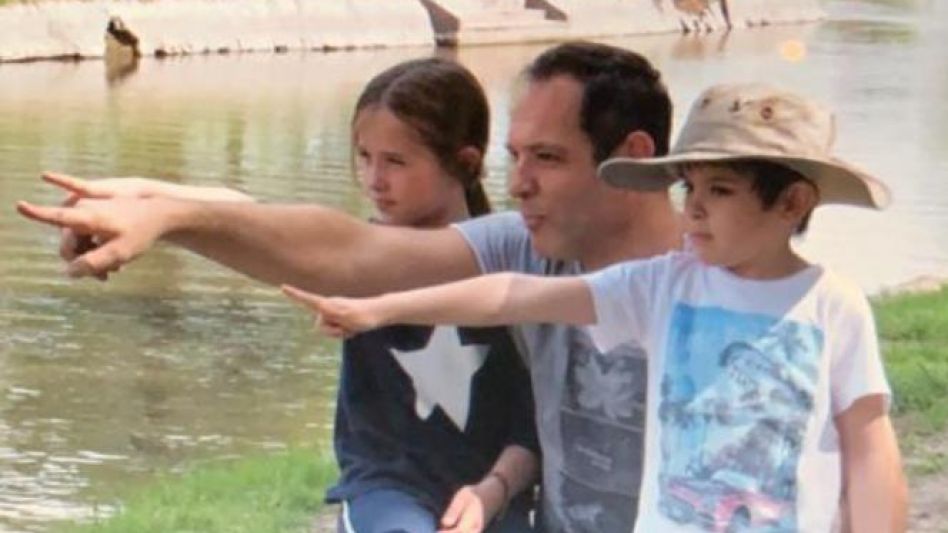 Luis con su hija María y su sobrino Dante, en Azul.