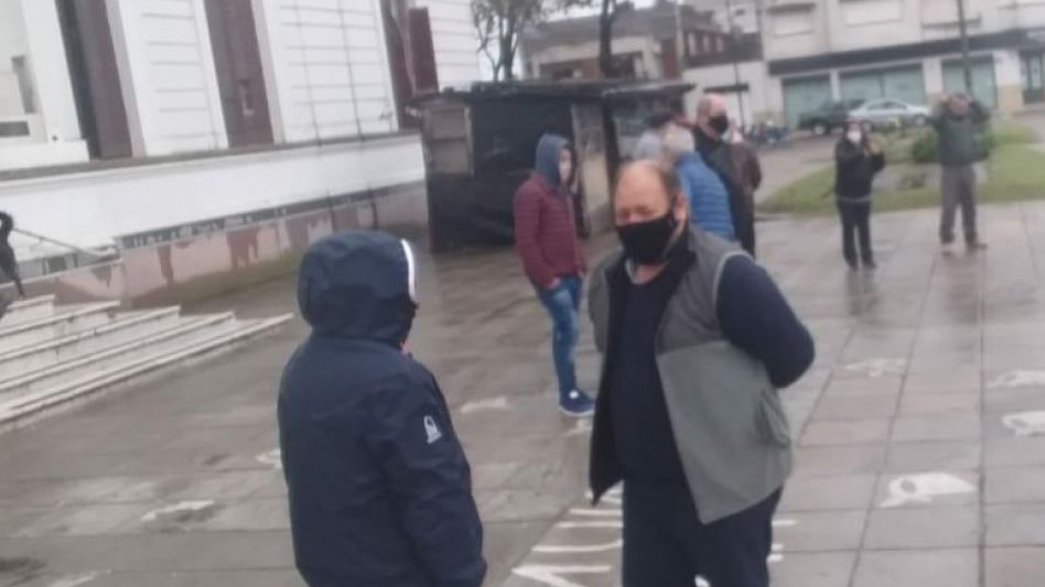  Los autoconvocados del Lugones encabezaron otra caravana