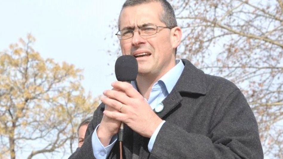 El intendente de Rauch denunció una fiesta clandestina en la que estaba su propia hija