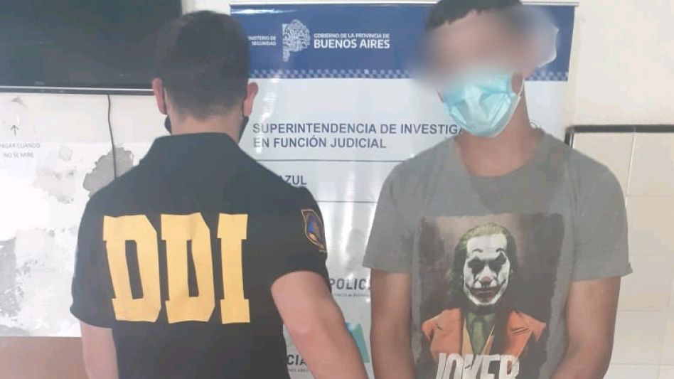 Los dos detenidos permanecen alojados por el momento en la sede de la DDI Azul. FOTOS Y VIDEO: DDI AZUL/PBA