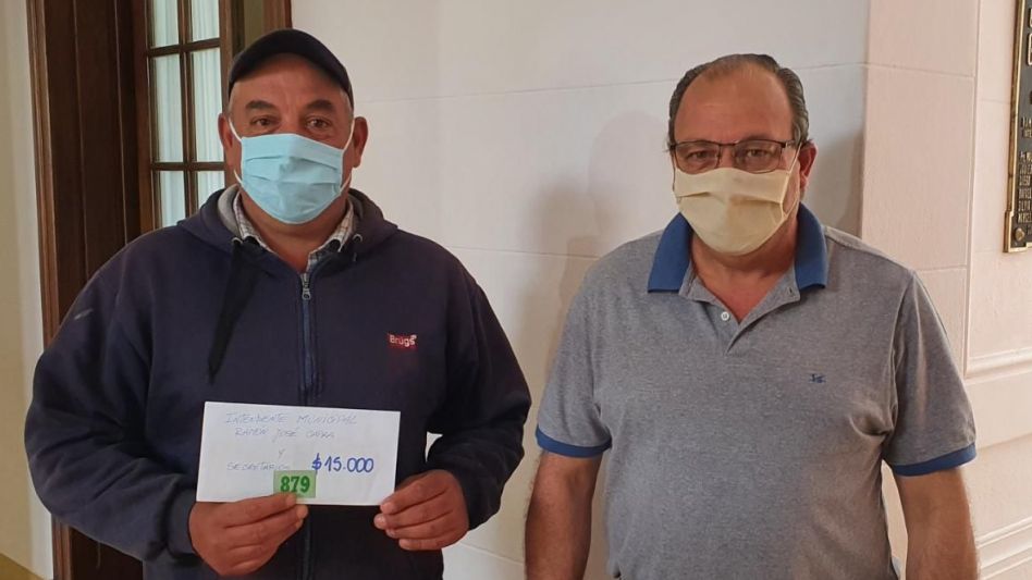 El domingo pasado por la noche, se realizó la fiesta por el Día del Trabajador Municipal, en forma virtual debido a la pandemia de Covid. AGENCIA GENERAL ALVEAR/RAFAEL TORRES