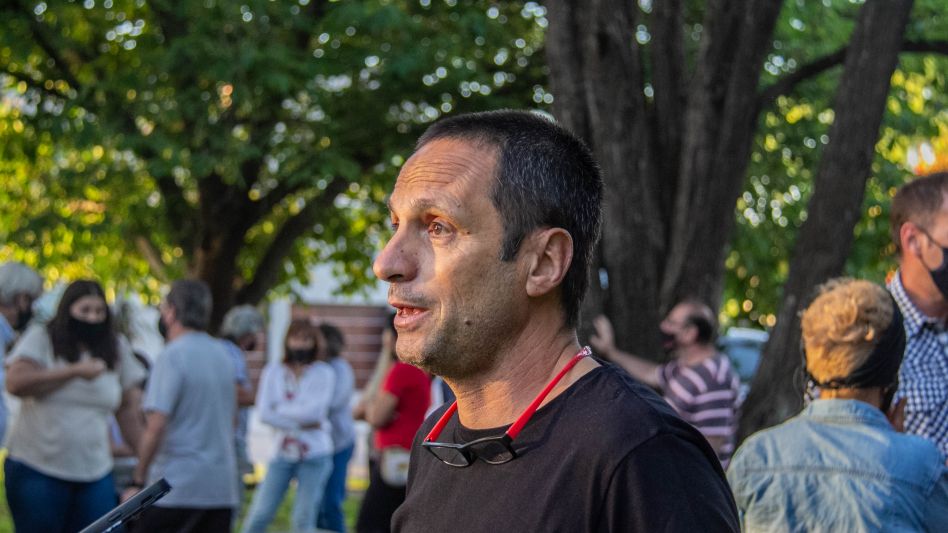  Vecinos del sector del Balneario Municipal  reclaman por el descontrol y los ruidos molestos