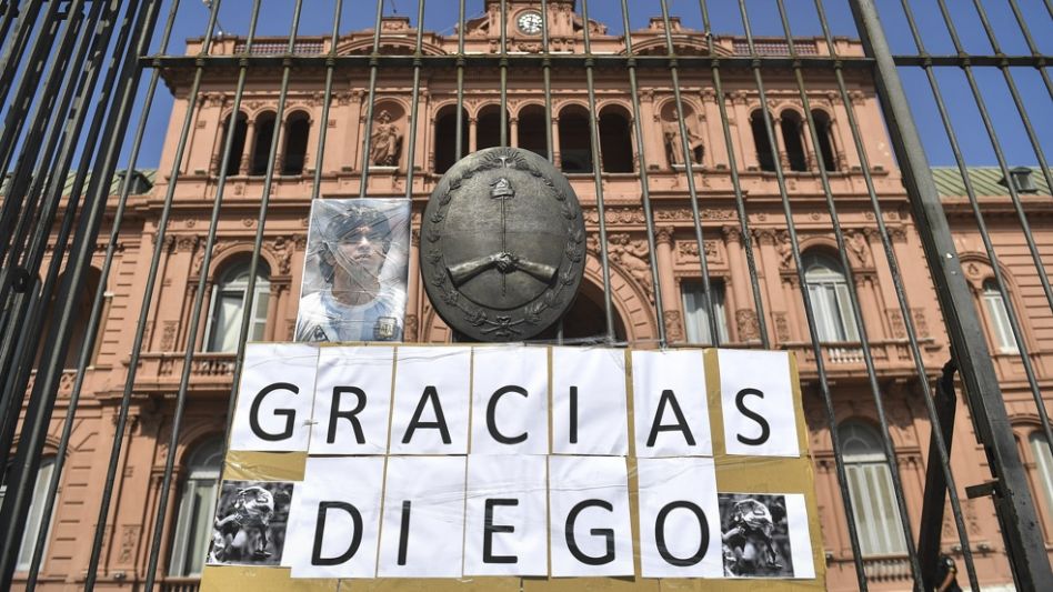 Diego Maradona recibe el último adiós de miles de personas en la Casa Rosada