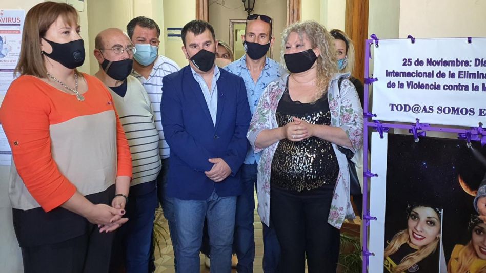Acto en memoria de Eliana Mendilaharzu, en el Día Internacional de la Eliminación de la Violencia contra la Mujer
