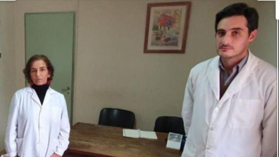 Los directivos del Hospital Pintos Dra. Claudia Sirote y el Dr. Martín Maraschio se refirieron a la derivación de pacientes ante la falta de camas-covid.    PRENSA MUNICIPAL