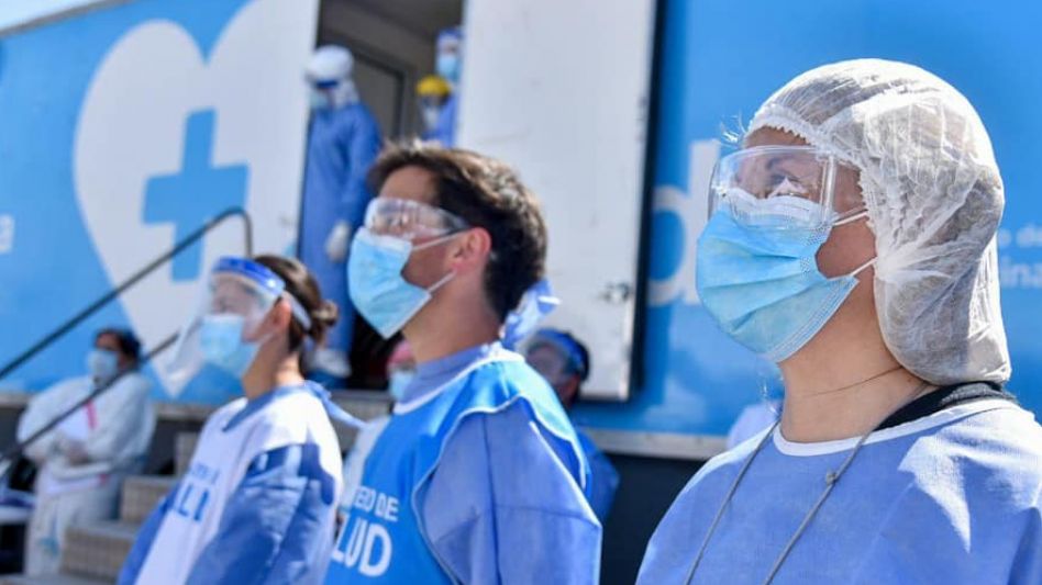 Más de 60.000 trabajadores de la salud tuvieron coronavirus y 362 fallecieron