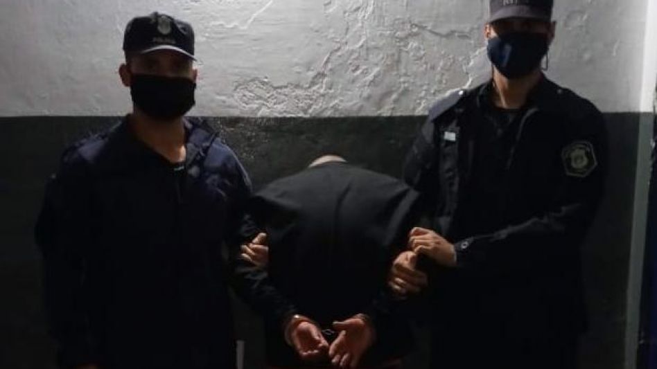 Los jóvenes imputados fueron indagados este lunes y se negaron a declarar. Después quedaron en libertad. FOTOS: EPDS AZUL/PBA