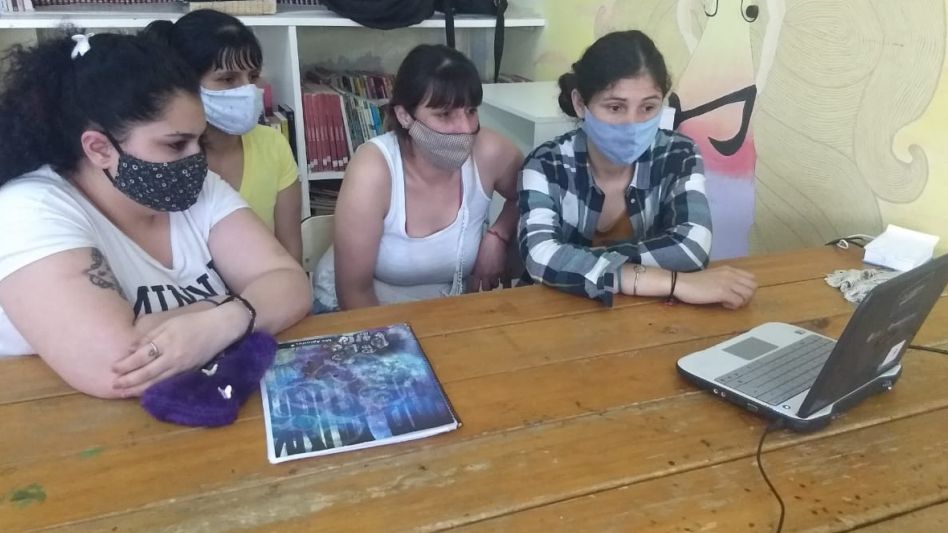 Lanzan taller lúdico para que mujeres presas fortalezcan vínculos con sus hijos