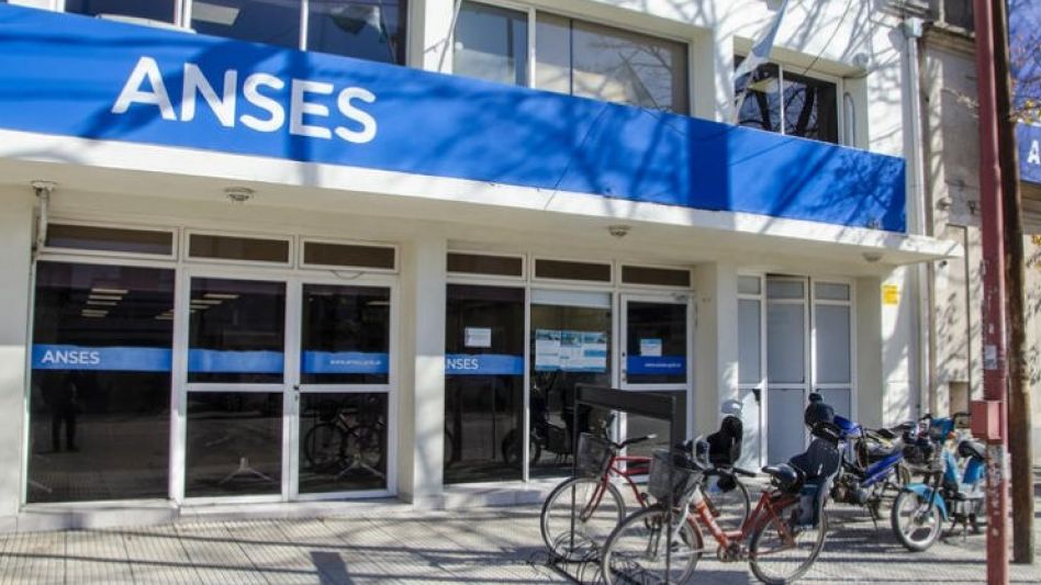 ANSES no atenderá al público mañana por el aniversario de la fundación de Azul