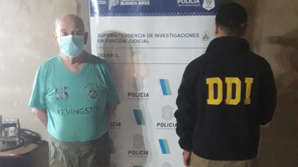 Policías de la DDI Azul detuvieron en Tapalqué al imputado. FOTOS: DDI AZUL