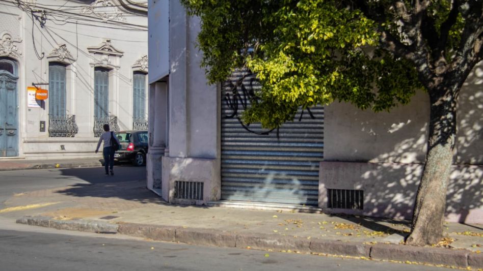 Leyría y San Martín, la escena de este caso de violencia de género por el que ahora le fue confirmada la prisión preventiva al adolescente que atacó a puñaladas a una menor.  ANGIE DÍAZ JACQUOT/ARCHIV