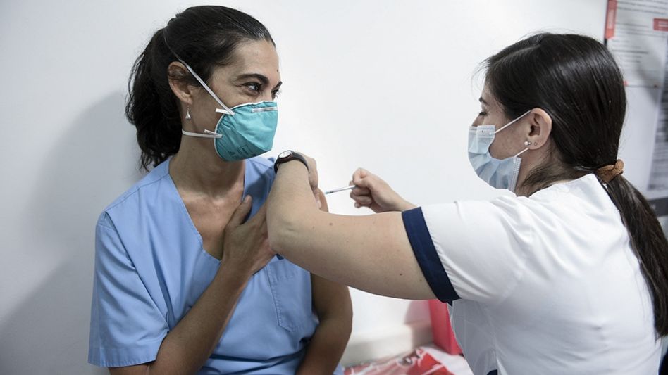Arrancó en todo el país la campaña nacional de vacunación contra el coronavirus