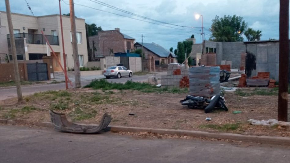 Pellegrini y Abeberry, el lugar donde sucedió el siniestro vial que derivó en el deceso del conductor de una moto, que había chocado con un auto. FOTO: DESTACAMENTO BALNEARIO/PBA