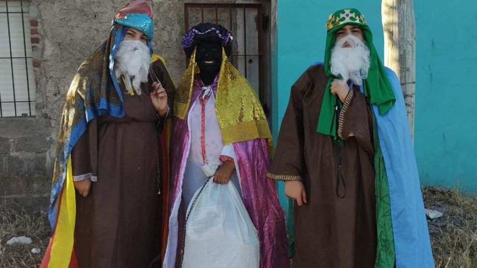 La 43º edición del tradicional festival de reyes de Plaza Oubiñas fue organizada nuevamente por la comisión vecinal de esa zona de la ciudad