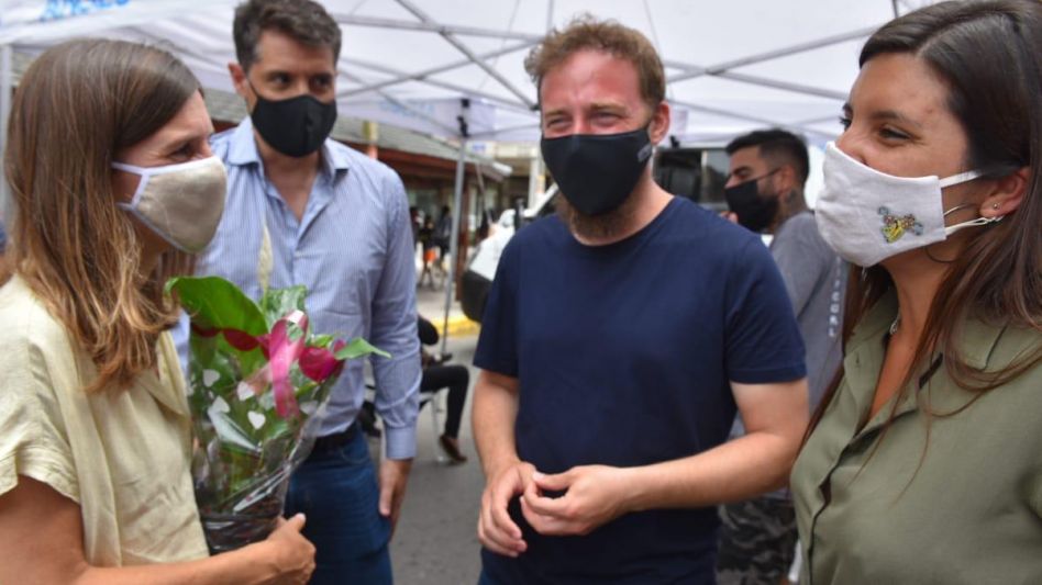 Otermín destacó la campaña de vacunación en la Provincia y la temporada en La Costa