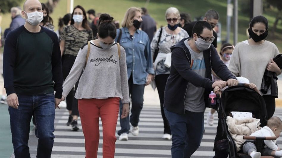 Caen los casos, luego de 4 semanas de aumento