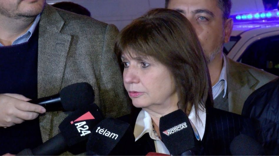 Patricia Bullrich apuntó contra los gremios y pidió que los docentes que no van a clases sean reemplazados