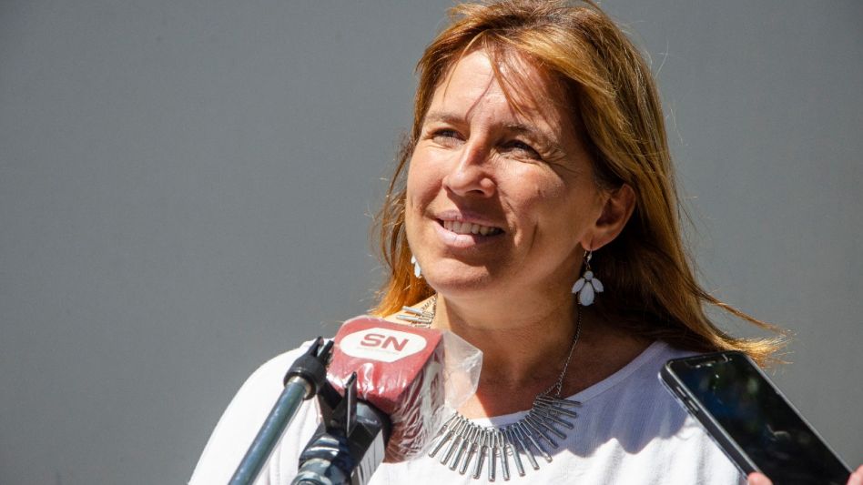 Ximena Bengolea brindando detalles sobre el proyecto declarado recientemente de Interés Legislativo por parte del Senado.  NACHO CORREA 