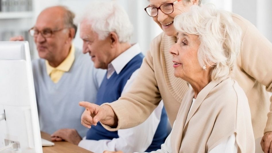 Se estima que para 2050 habrá más adultos mayores que menores de 14