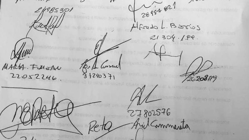 Las firmas juntadas por los vecinos que se utilizaron en la nota que le llegó al Jefe Comunal.