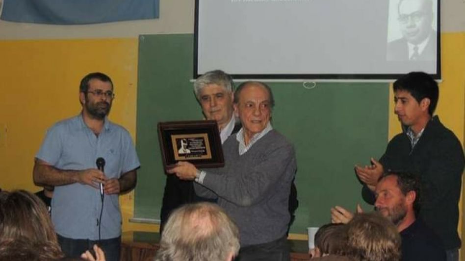 Con profundo dolor y hondo pensar despedimos al compañero Carlos Turchetta
