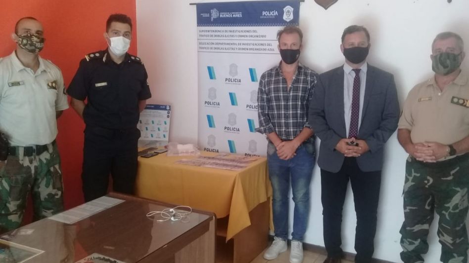En una rueda de prensa el fiscal General Marcelo Sobrino declaró que la droga secuestrada en este procedimiento es de máxima pureza y que está valuada en unos tres millones de pesos. FISCALÍA 
