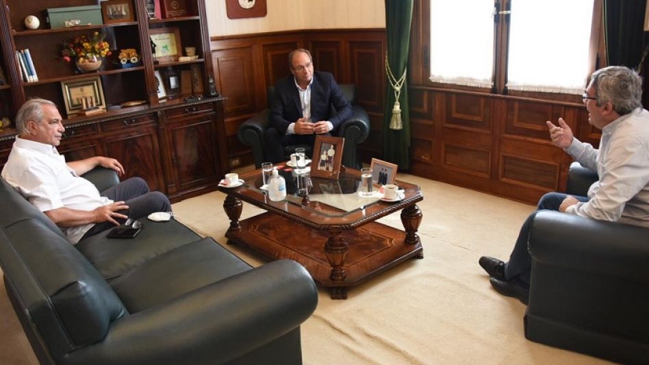 El intendente Capra recibió al ministro Javier Rodríguez 