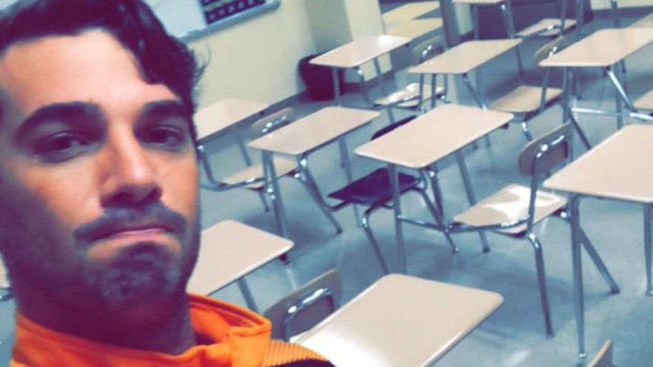 Camilo, el profe en el aula.