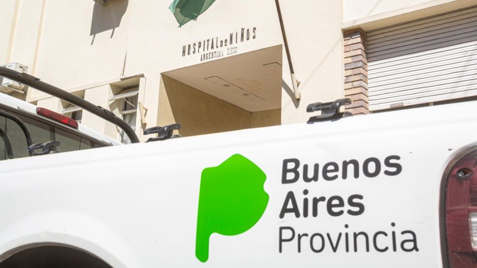 Por el presunto desvío de vacunas contra el cOVID-19, el Fiscal que investiga el caso estuvo en el Hospital de Niños para recoger filmaciones de cámaras de seguridad y documentación. N. MURCIA