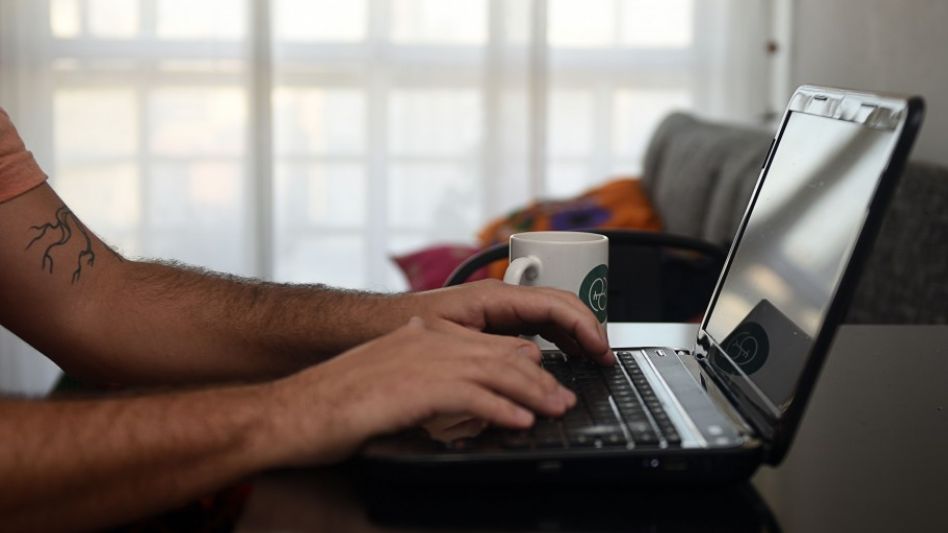 Extienden el teletrabajo hasta el 9 de abril para la administración pública nacional