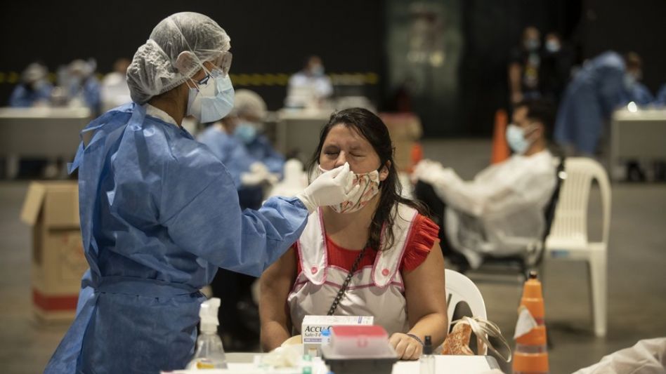 Los casos no bajan y se registraron 272 muertes en las últimas 24 horas