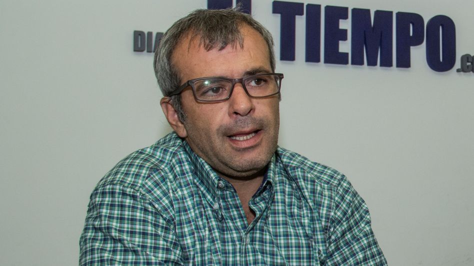 Hay mucho esfuerzo y mucho trabajo en pos de aportar en esta decisión de -a través de la vacuna- ir generando los mayores de normalidad una vez pasada la segunda ola, señaló el concejal Propato.