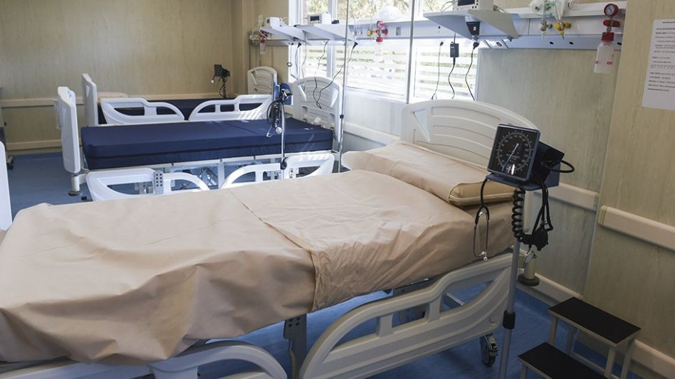 Desde el PAMI alertan que en la Ciudad no hay camas de terapia para afiliados