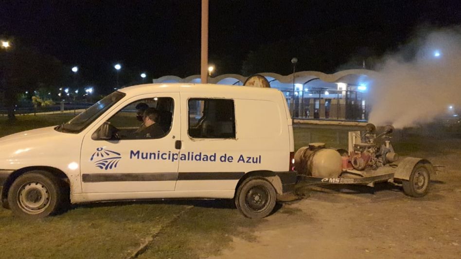 Fumigación en espacios públicos
