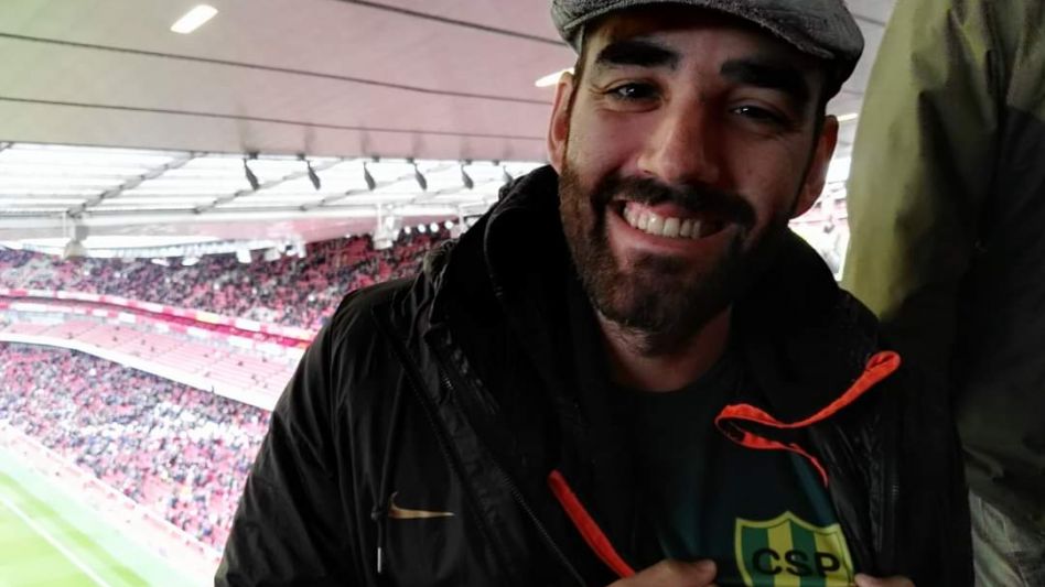 Juan Pablo Rodríguez Montenegro, en una foto posteada en sus redes sociales donde dejaba bien claro su amor incondicional por Sportivo Piazza. FOTOS: INSTAGRAM E INFOCAÑUELAS