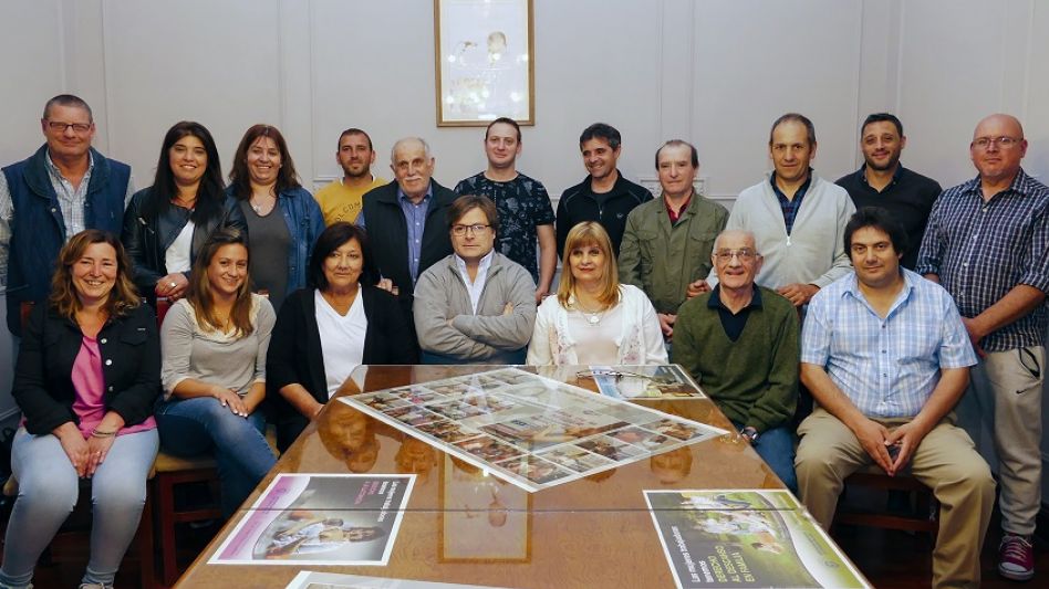 El aniversario de la Asociación   Empleados de Comercio del Azul 