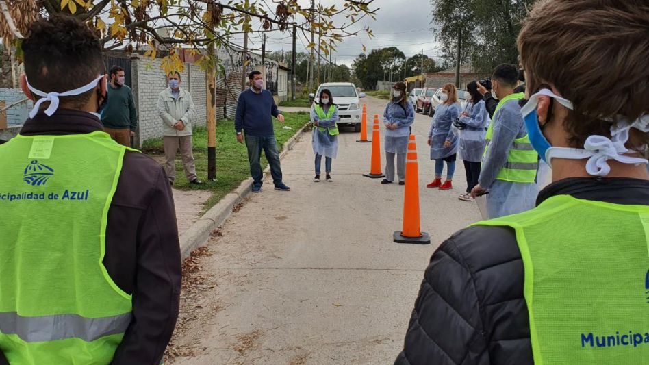 En Villa Piazza Norte, se desarrolló ayer el operativo de abordaje territorial para detectar casos sospechosos de COVID-19. PRENSA MUNICIPAL 