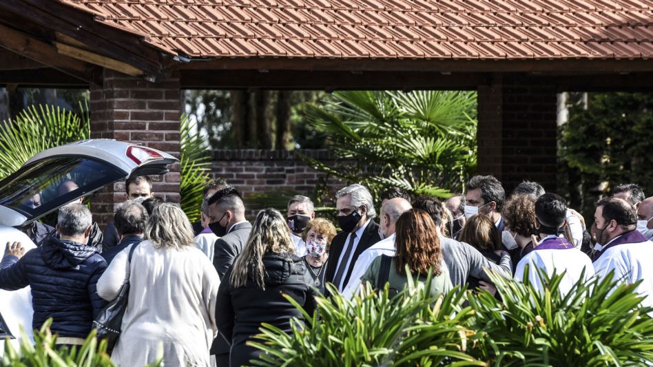 En una ceremonia íntima, la familia y el Presidente dieron el último adiós a Meoni