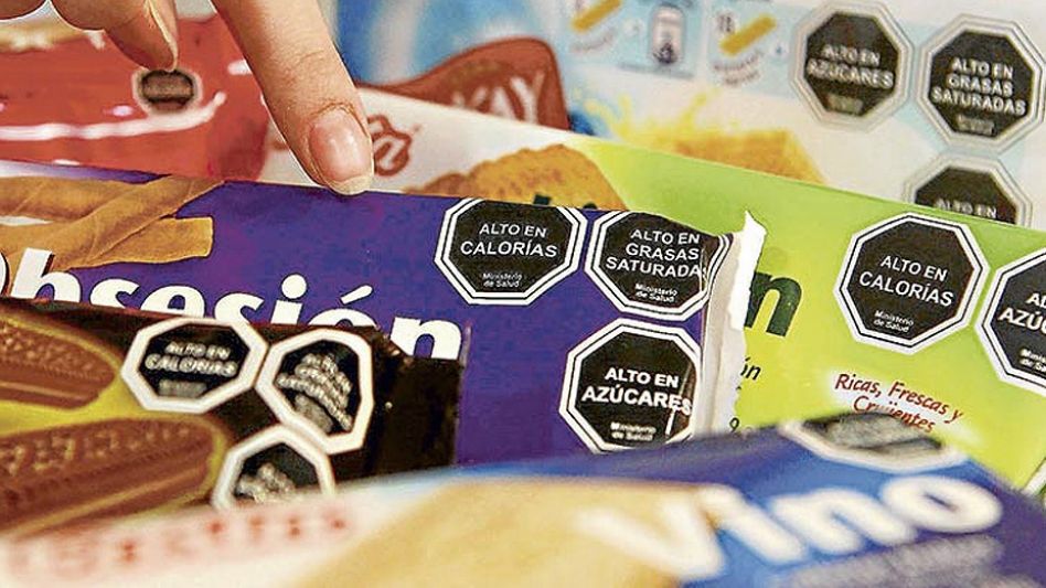 Nueve de cada diez personas apoya la ley de etiquetado frontal de alimentos. (Télam)
