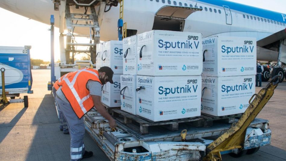 Llegó a la Argentina un nuevo cargamento con 765 mil vacunas Sputnik V