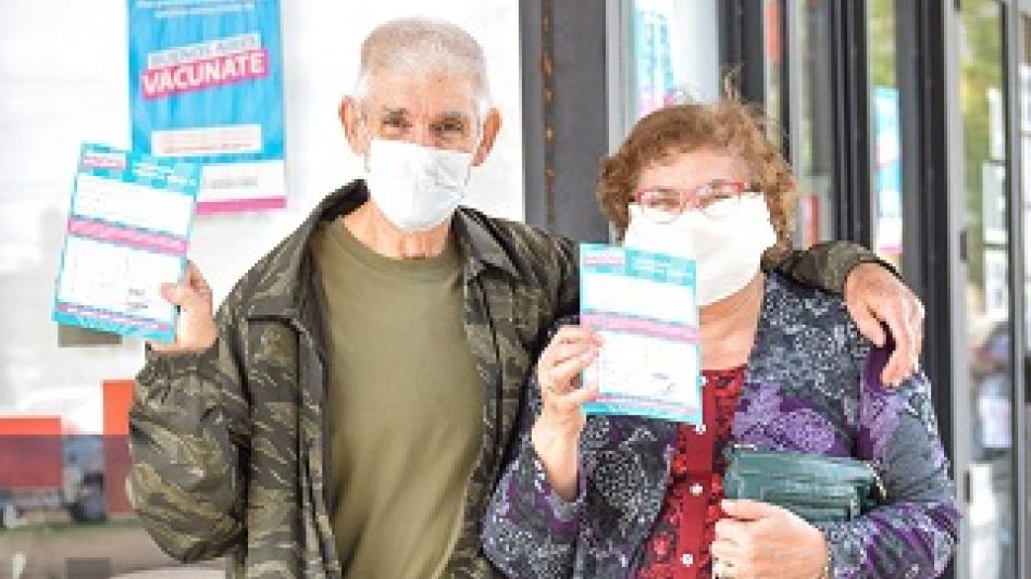 Suman más grupos a los priorizados para recibir la vacuna contra el COVID