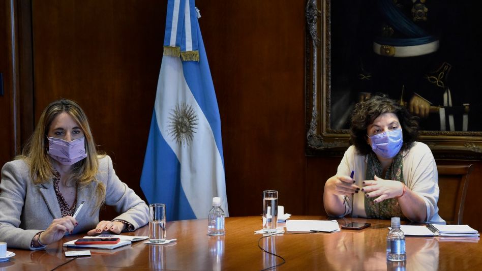Vizzotti advirtió que la mortalidad seguirá alta al defender la "Ley Covid"