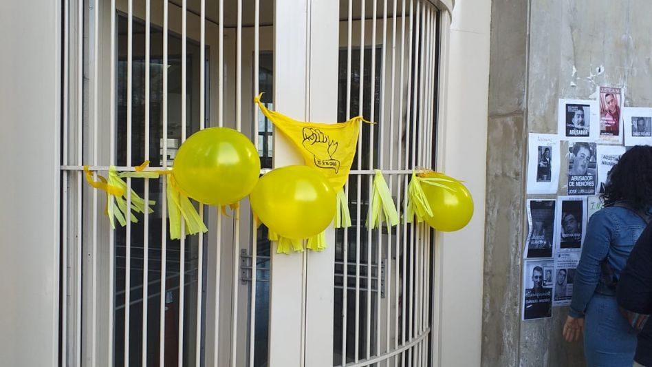   La AMMA realizó una pegatina de carteles 