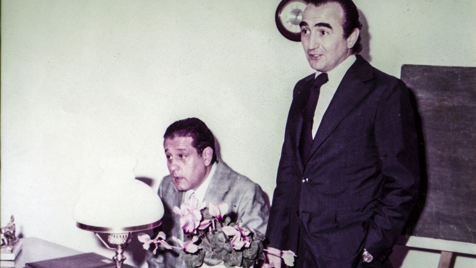Durante su visita a esta ciudad, el afamado médico platense brindó una charla en el Instituto Maimónides, siendo presentado por su colega, Eduardo Cohen Arazi. GENTILEZA FAMILIA ARAZI