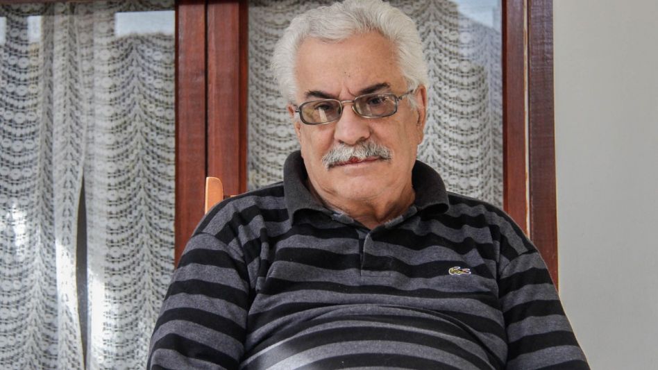 Ángel Raco hoy, nuevamente en su casa. Todavía recuperándose del coronavirus, su salida del hospital el mismo día que cumplió los 66 años de vida significó una gran alegría para sus familiares.