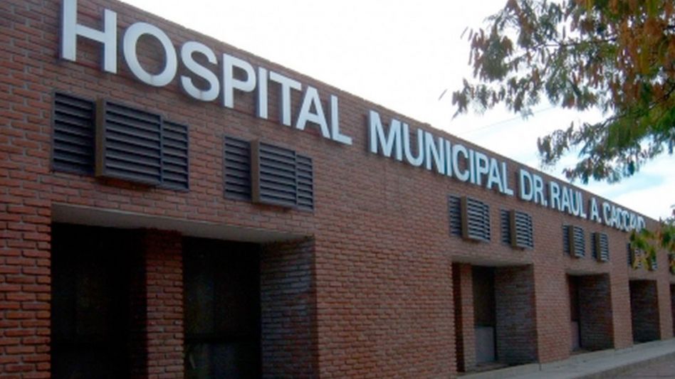 La mujer que falleció se encontraba internada en la Unidad de Cuidados Intensivos del Hospital Municipal de Coronel Suárez.