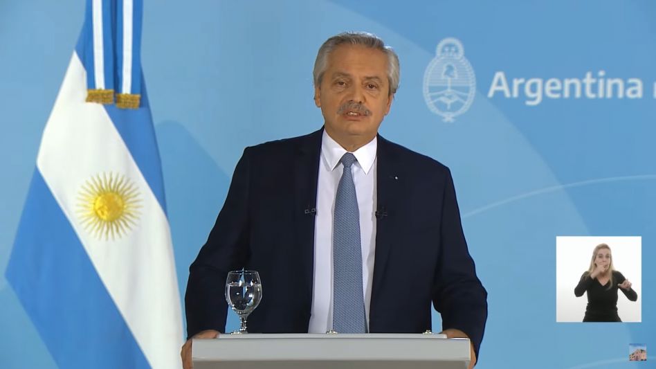 Fernández: "Vamos a restringir la circulación en todas las zonas del país en alarma epidemiológica"