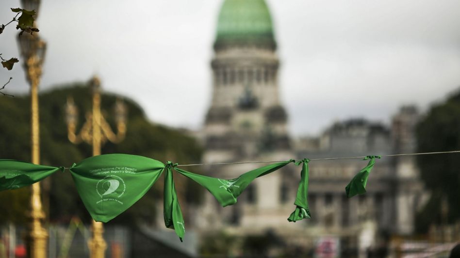 Aborto: oficializan el protocolo de la interrupción legal y voluntaria del embarazo